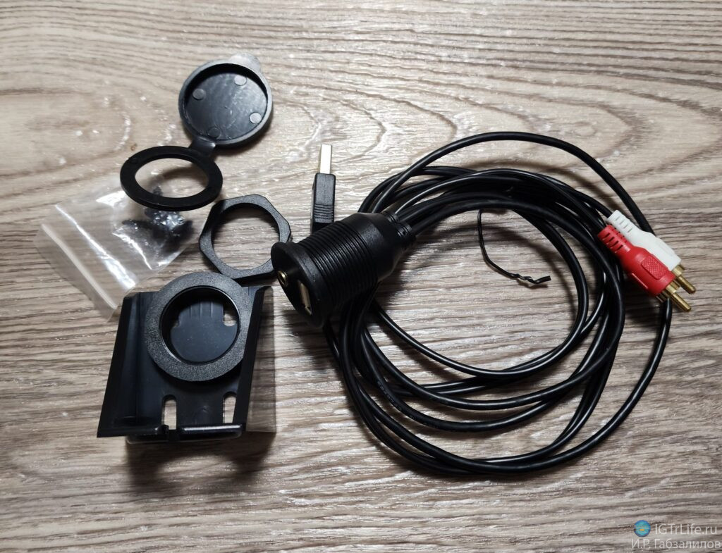 AUX и USB Nissan Note
